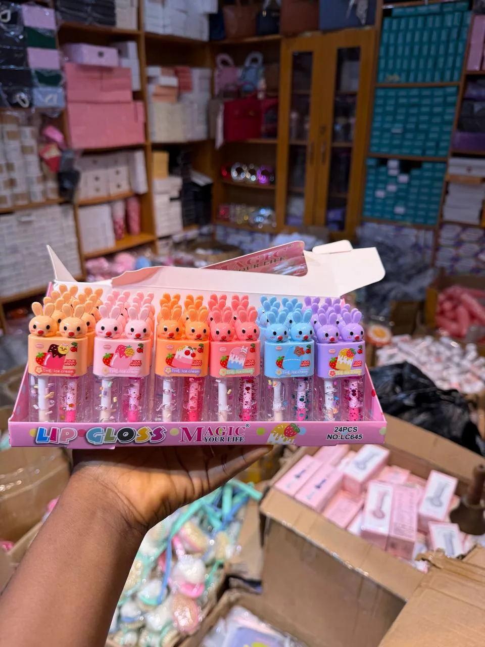 2-in-1 Lip Gloss
