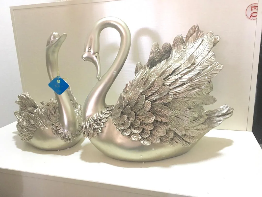 Silver Affection Swan Pair