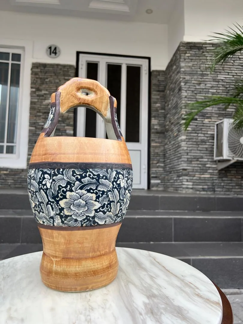 The Heritage Carrier Artisan Vase